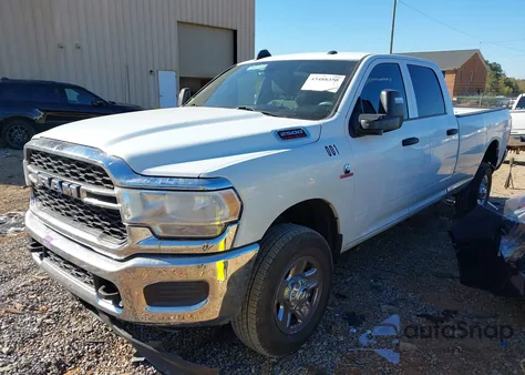 2024 Ram 2500 Tradesman 4X4 8' Box from USA, damaged, VIN 3C6UR5HL4RG299205